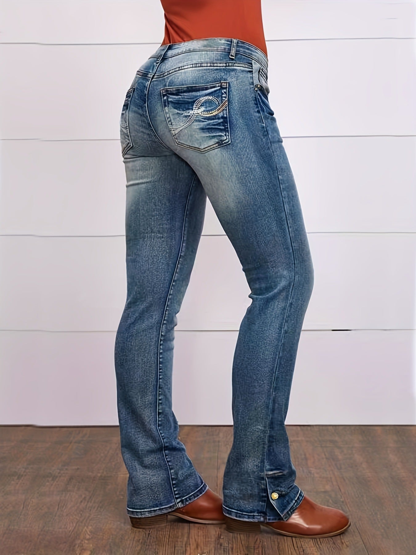 Women's Embroidered Simple Casual Jeans