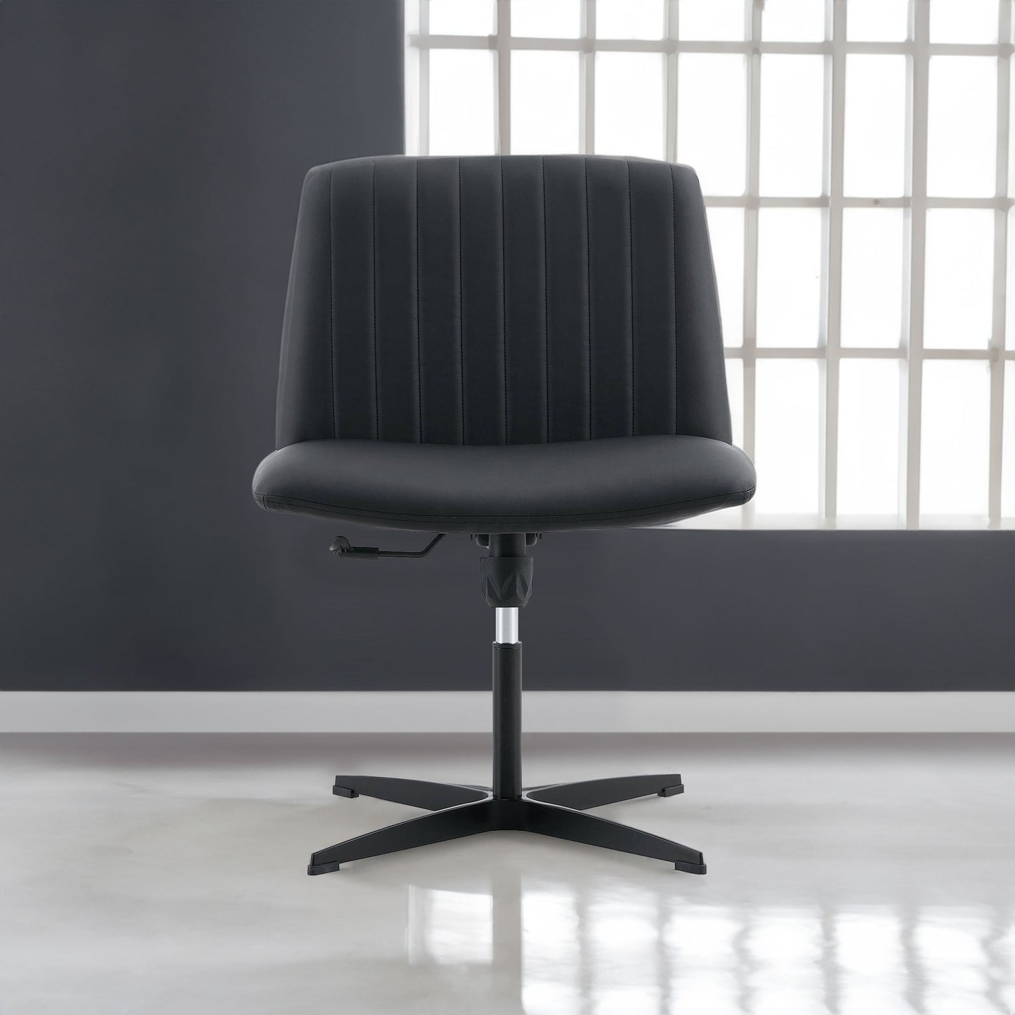 Office Chair-Black High Grade Pu Material-360 ° Swivel Cushion Chair