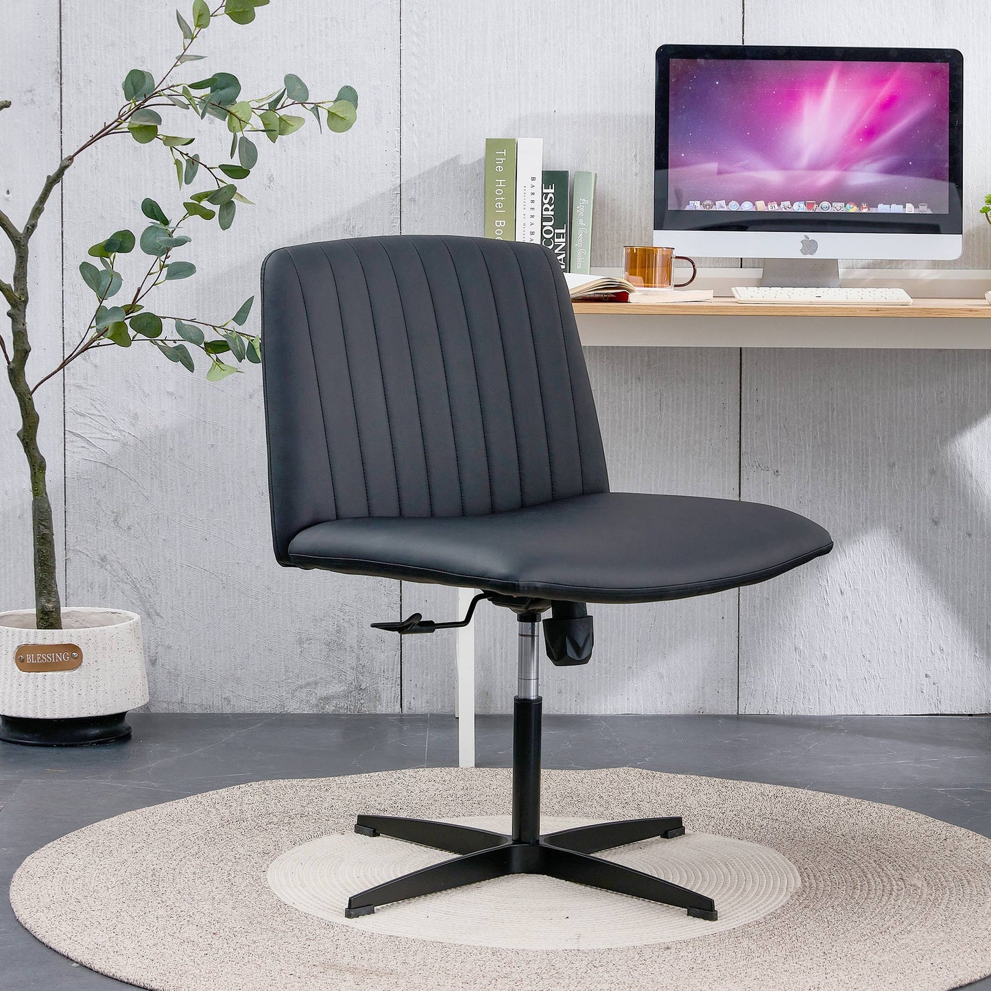 Office Chair-Black High Grade Pu Material-360 ° Swivel Cushion Chair