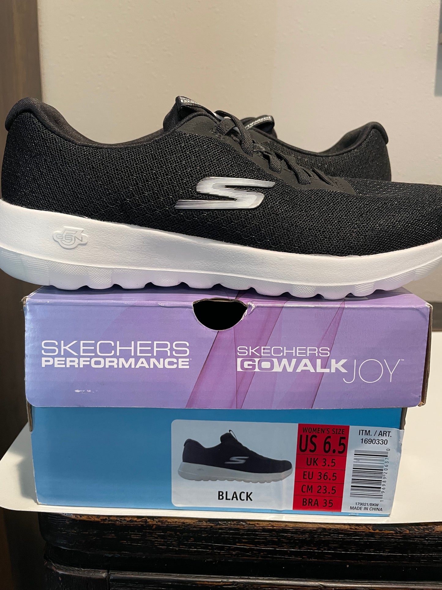 Women’s Skechers Performance Go Walk Joy Sneakers