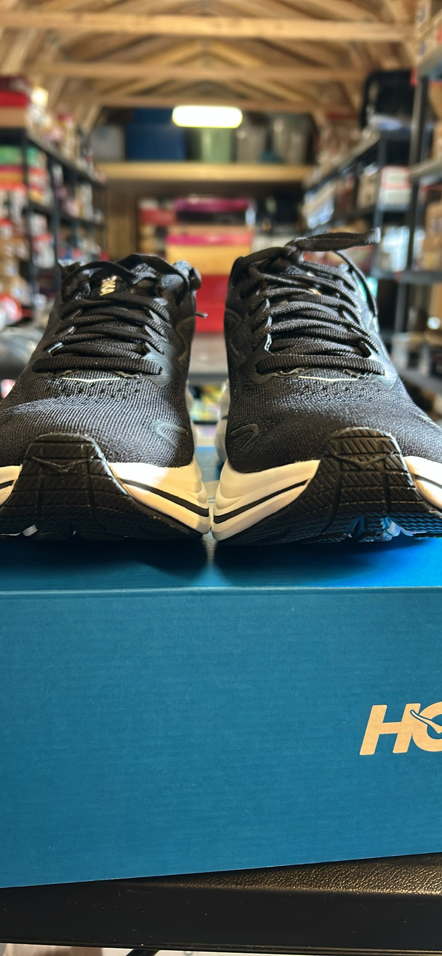 Women’s Hoka Clifton 10 Sneakers