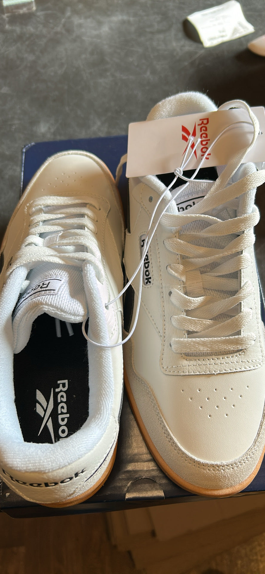 Women’s Classic Reebok Sneakers