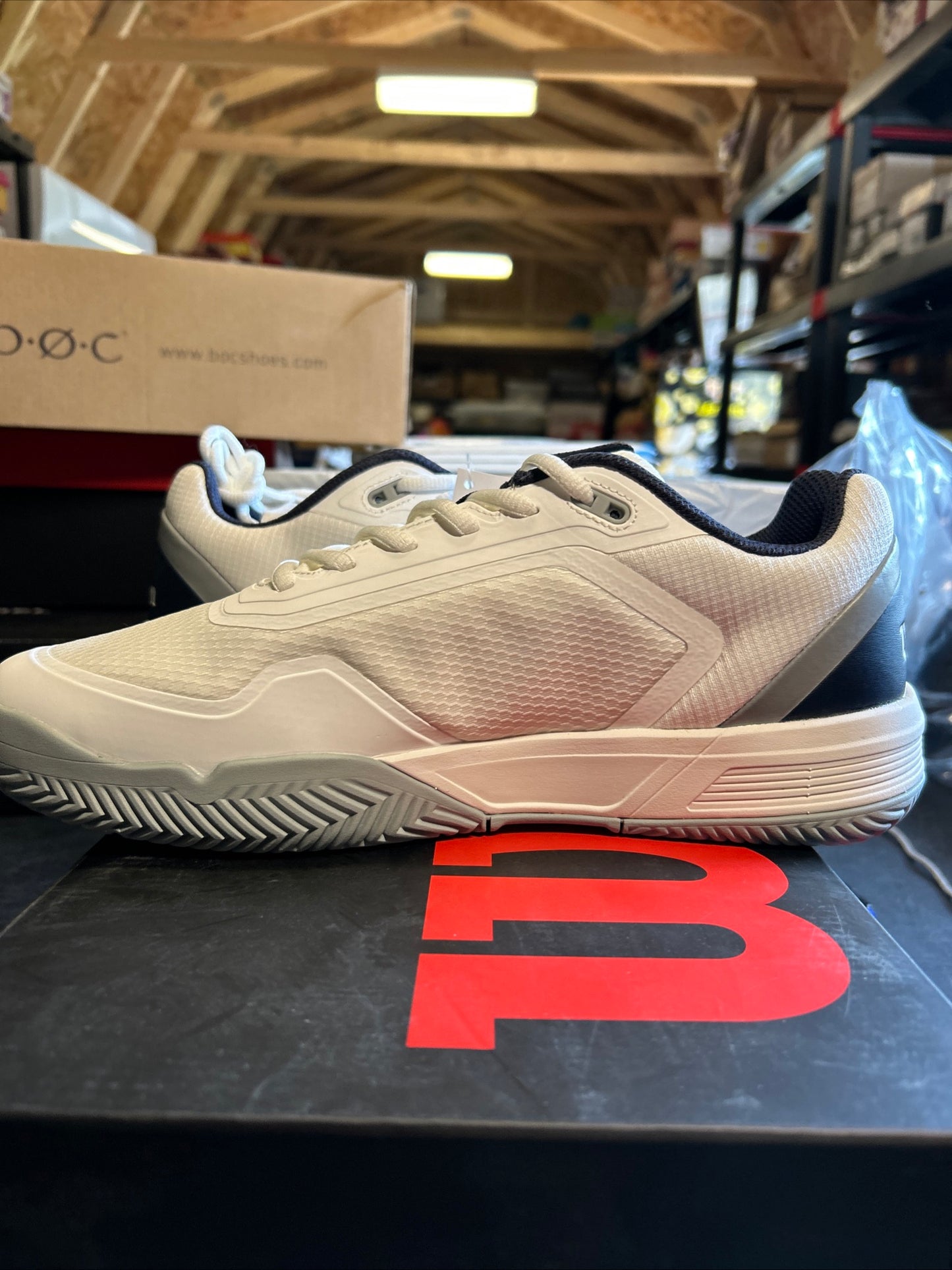 Men’s Wilson CourtGlide Sneakers